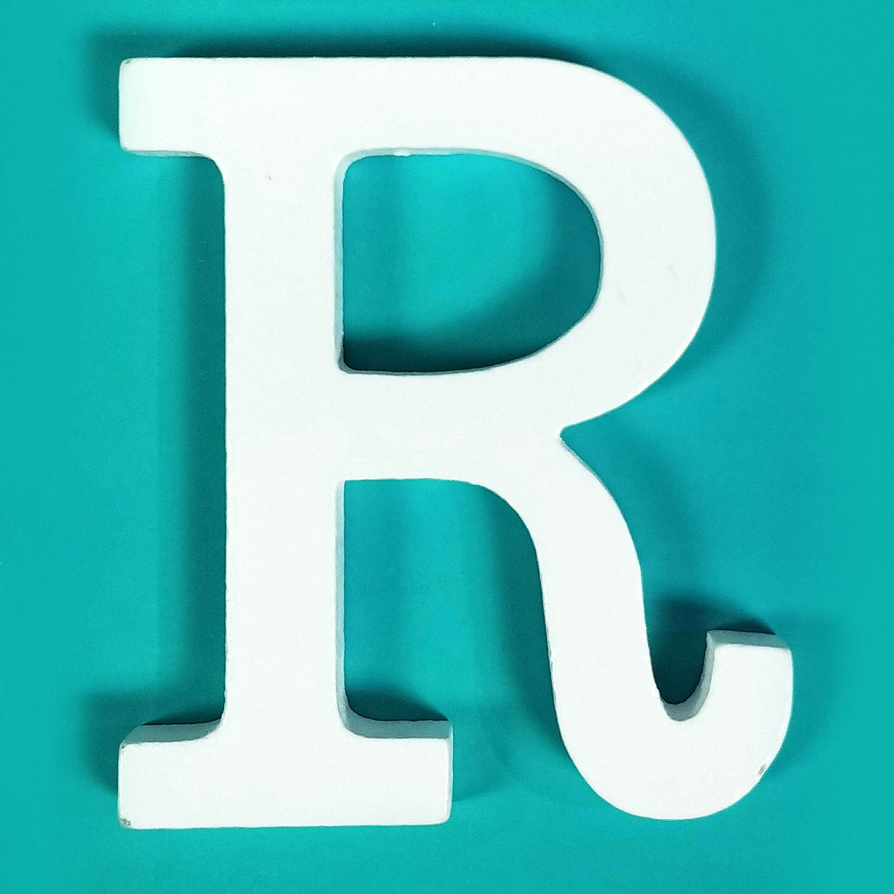 8" White Wood Letter - R (12 Packs)